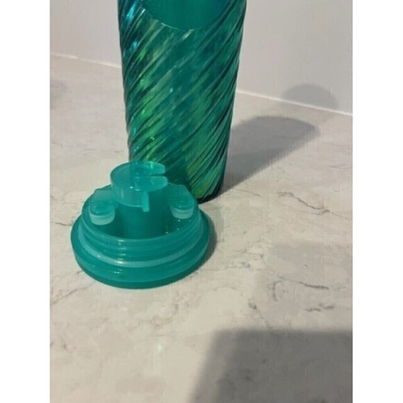 STARBUCKS Green Swirl Candy Cane 2022 Winter Christmas 16 oz Tumbler - Picture 3 of 7